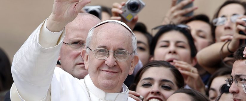 Preparar la Navidad con el Papa: Jóvenes “¡Arriésguense! ¡Salgan!”