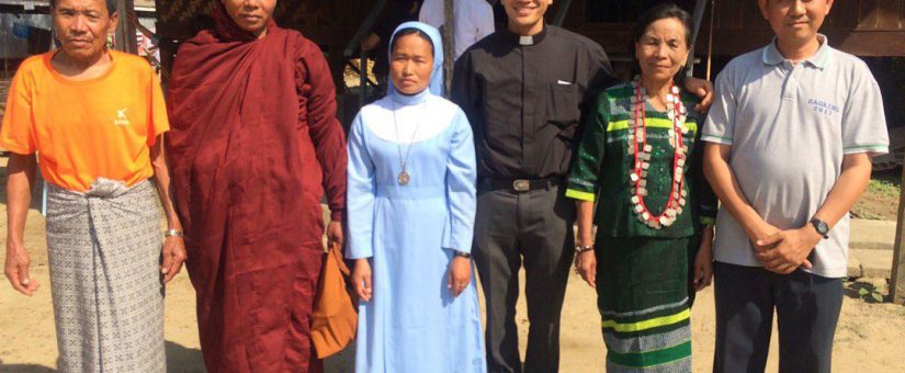 De la pobreza y la educación budista a ser sacerdote en Myanmar