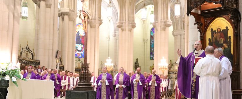 Cardenal Osoro, en el funeral por Anastasio Gil: «Vivió con pasión por dar a conocer el Señor»