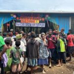 Inauguración escuela financiada por Infancia Misionera en Kundiawa (Papúa Nueva Guinea)